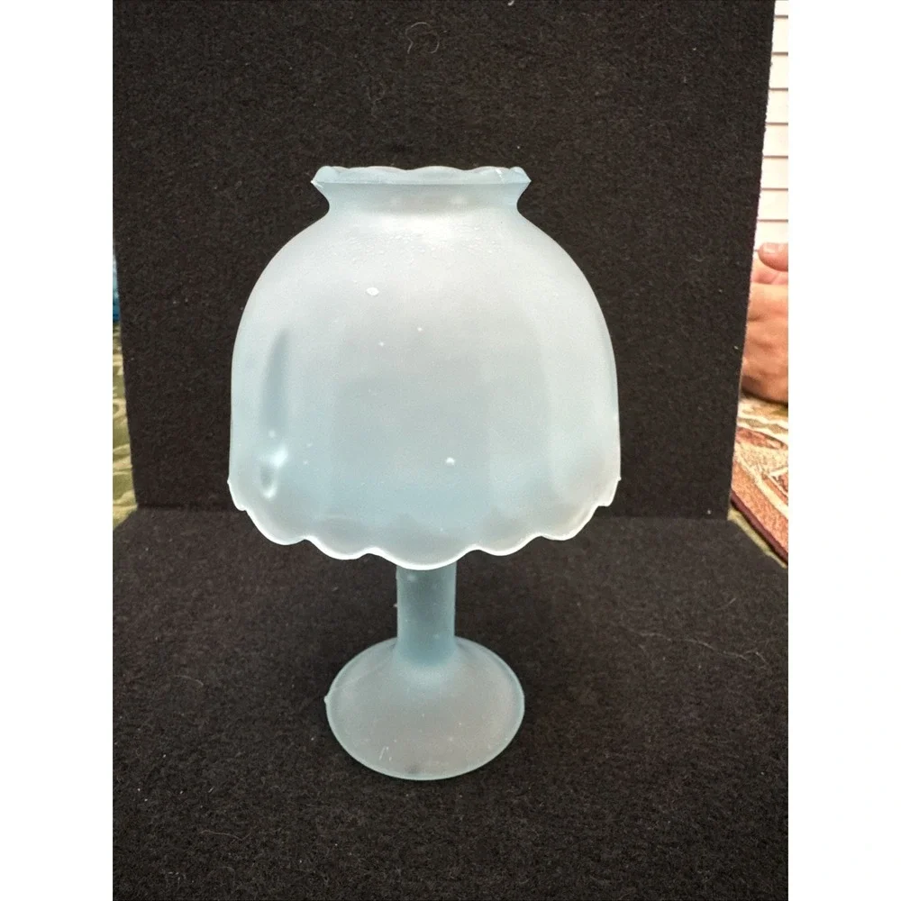 Westmoreland Vintage Baby Blue Frosted Glass 2-Piece Fairy Lamp 6